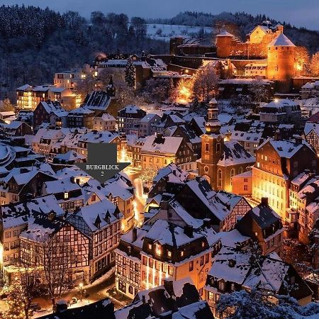 Holiday House Burgblick2 With Garden - Vosproperties Monschau Luaran gambar